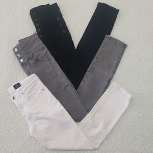 Women's Black, Gray, and White Jeans Set Size 24